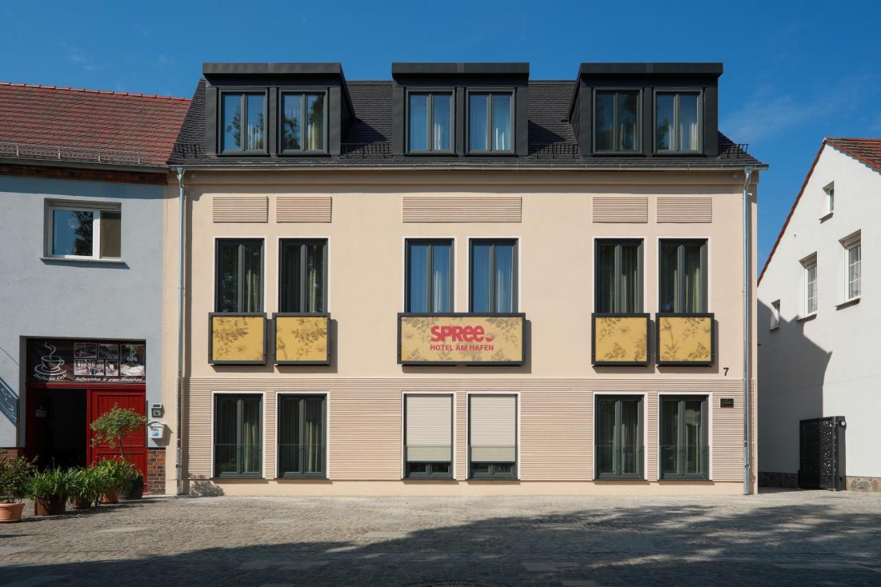 Spree. Hotel Am Hafen لوبنو المظهر الخارجي الصورة